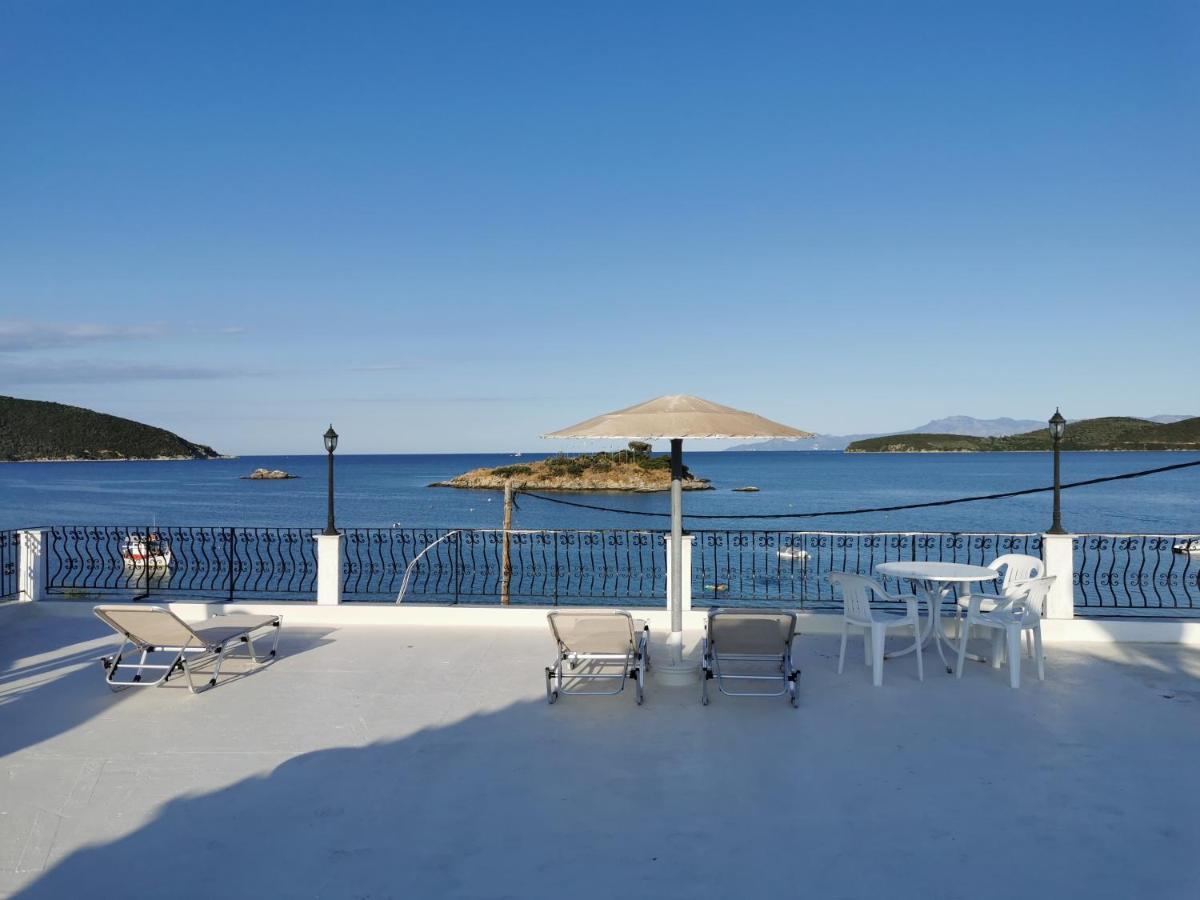 Villa Tasos Néa Péramos 외부 사진