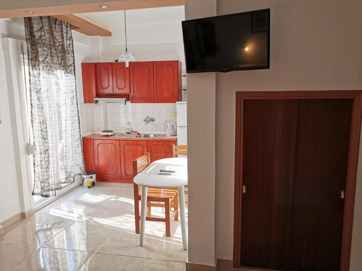 Villa Tasos Néa Péramos 외부 사진