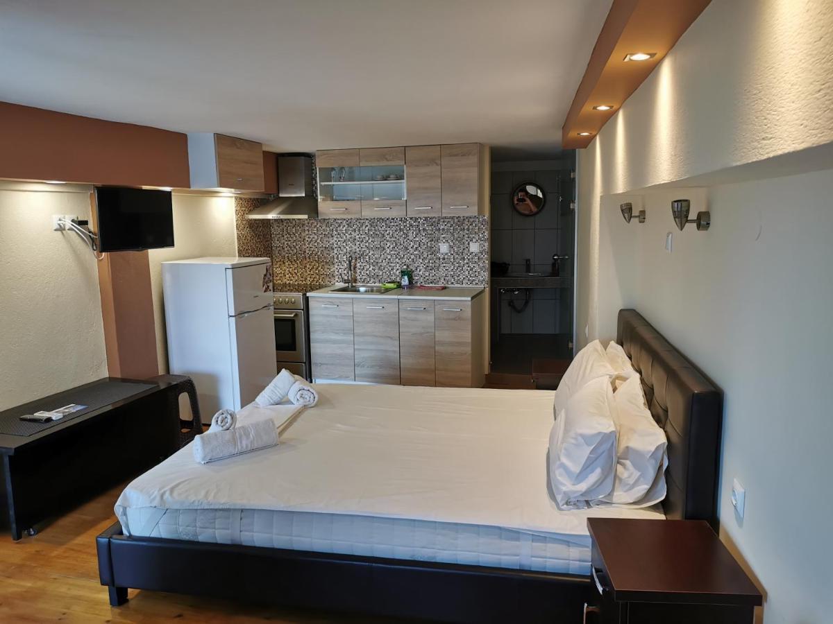 Villa Tasos Néa Péramos 외부 사진