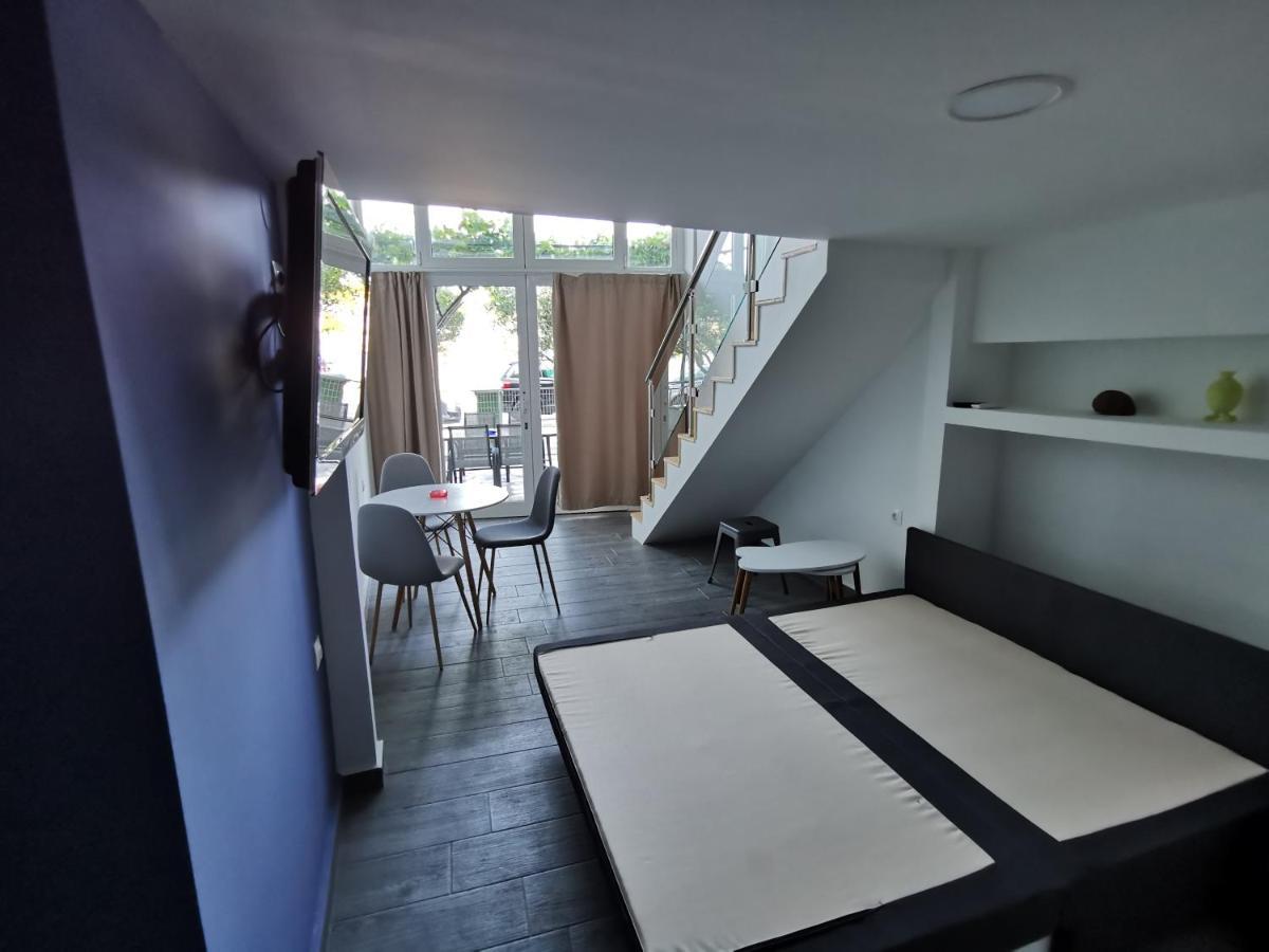 Villa Tasos Néa Péramos 외부 사진